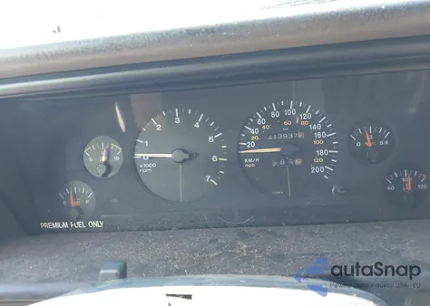 1994 Jeep Grand Cherokee Limited z USA, uszkodzony, nr VIN 1J4GZ78Y4RC345688